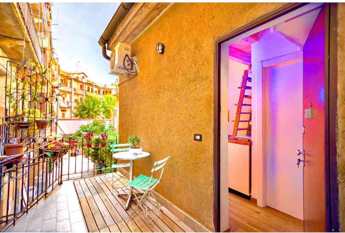 Apartamento Aria Condizionata, Loft A 13' Dal Duomo Con Ampio Balcone Wifi E Netflix Milán Exterior foto